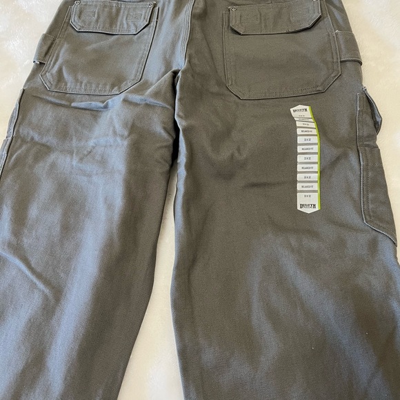 Mens Duluth Cargo work pants - Picture 7 of 9